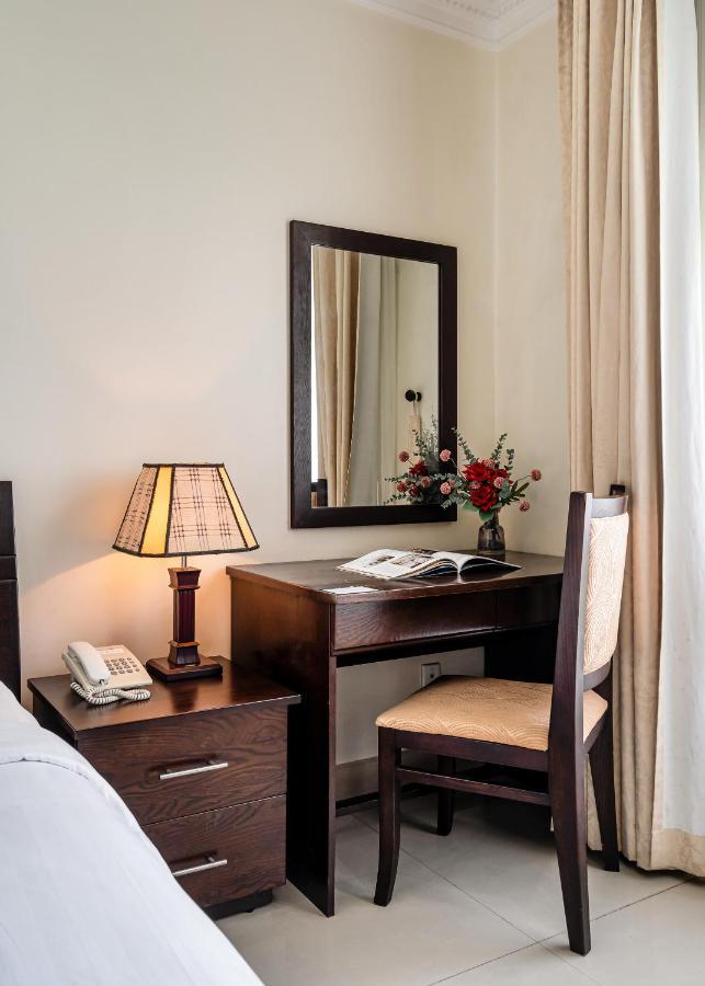 La Bonita Hotel And Apartments Хошимін Екстер'єр фото